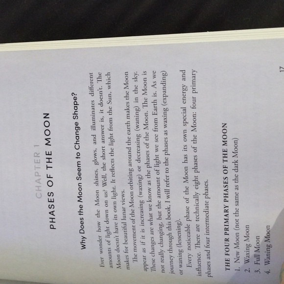 Moon🌛🌝🌜 Magic Book - Picture 2 of 12